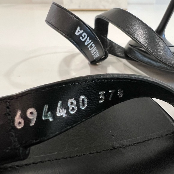 Balenciaga Afterhour Leather Logo Print Sandals - Picture 12 of 12